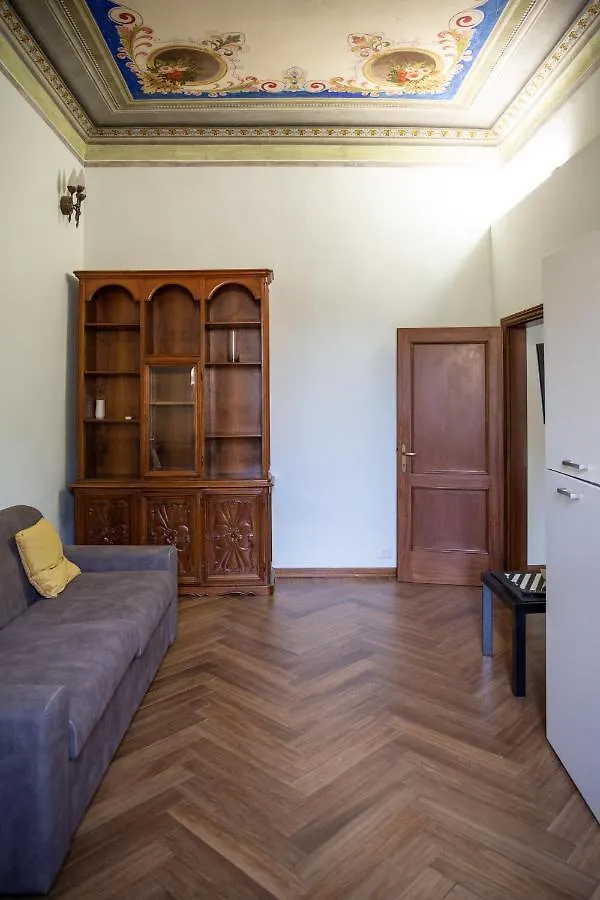 Nice Apartment Near The Basilica Of San Lorenzo Florencia 0*,  Italia
