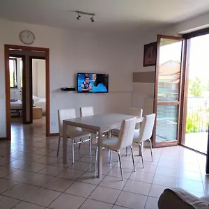 flat-garda.hotelinveneto.com/